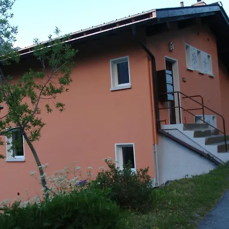 Chalet Tannenrain & Casa Alba מלון *